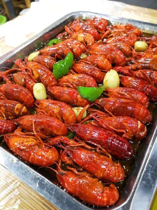 地铁三号线沿途美食攻略,24个地铁口必吃的美食