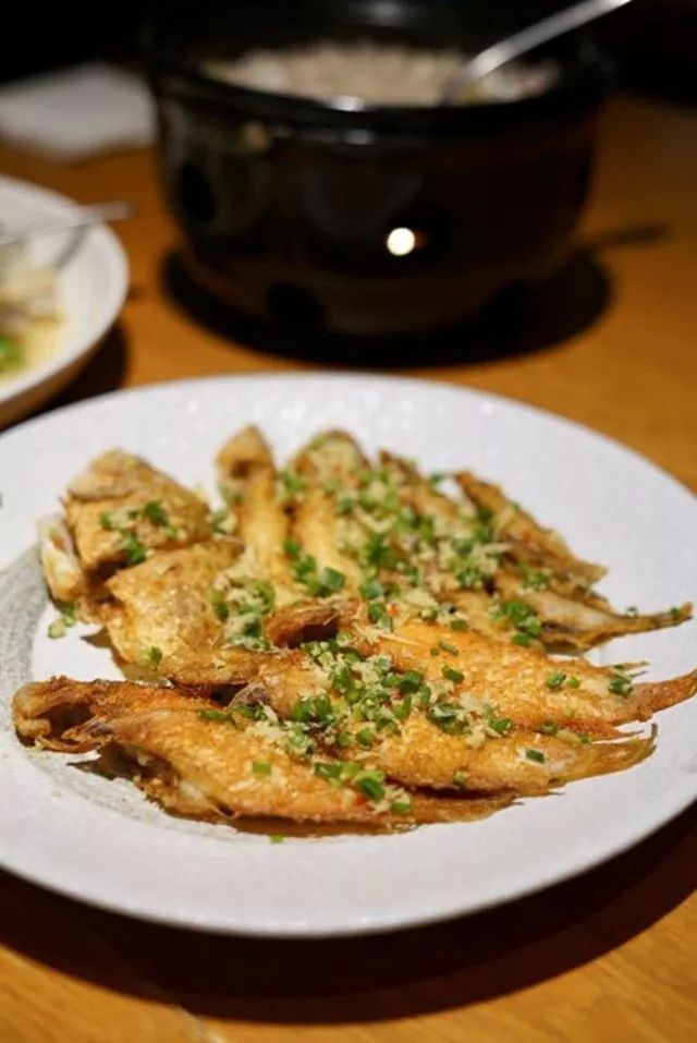 地铁三号线沿途美食攻略,24个地铁口必吃的美食