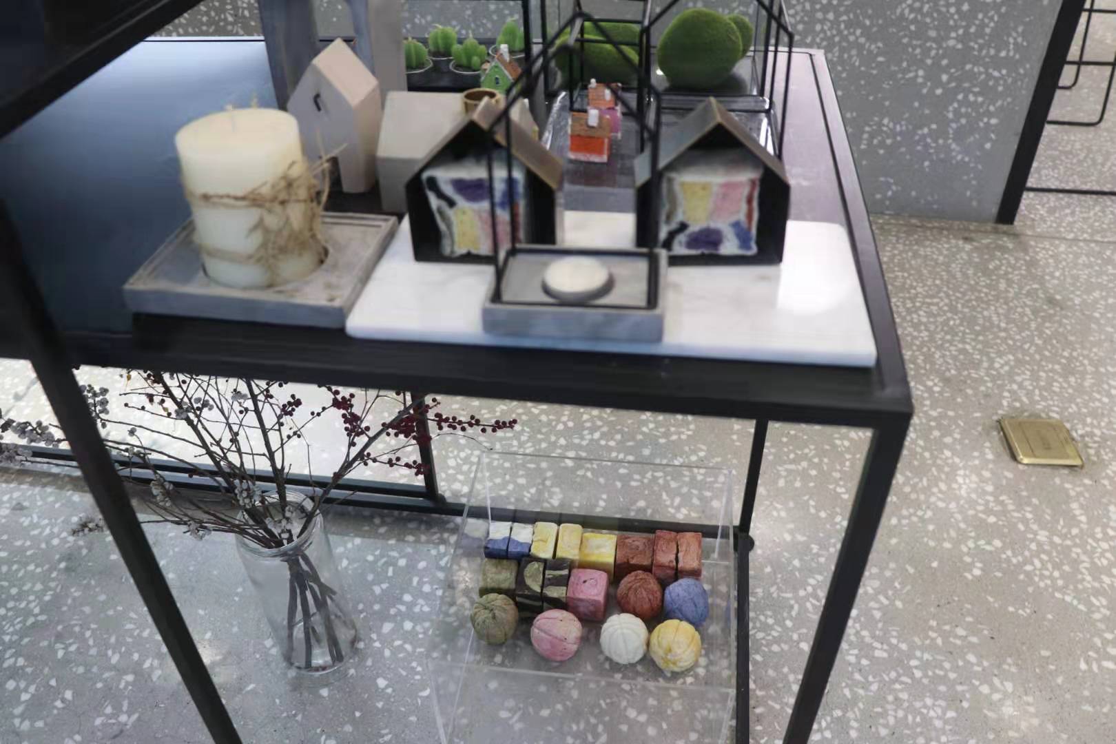 不能错过的一家网红面包店,网红彩虹拉丝面包