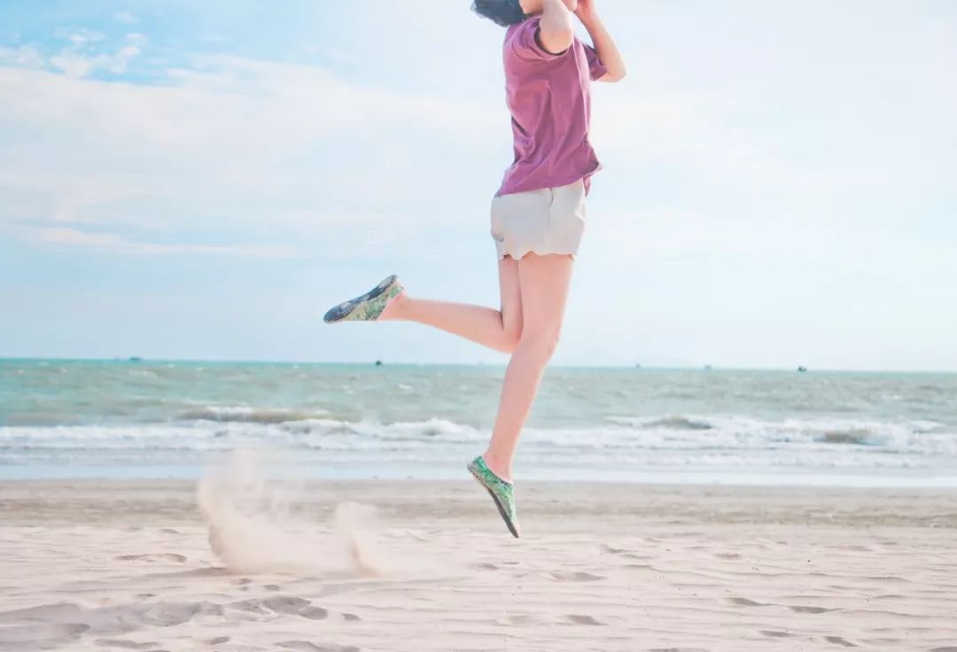 小白鞋不累脚推荐旅游必备,出行旅游必备用品