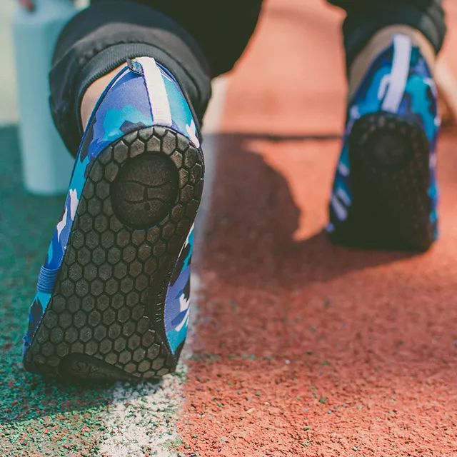 小白鞋不累脚推荐旅游必备,出行旅游必备用品