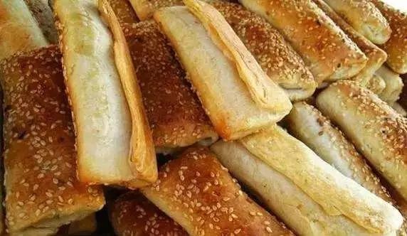 您瞅瞅~咱们老北京的烧饼种类可真不老少