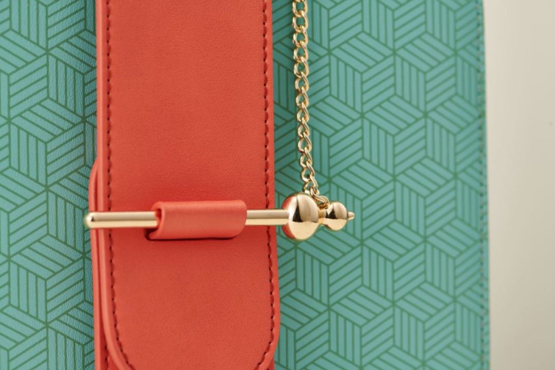 星巴克联盟联名,联合爱马仕