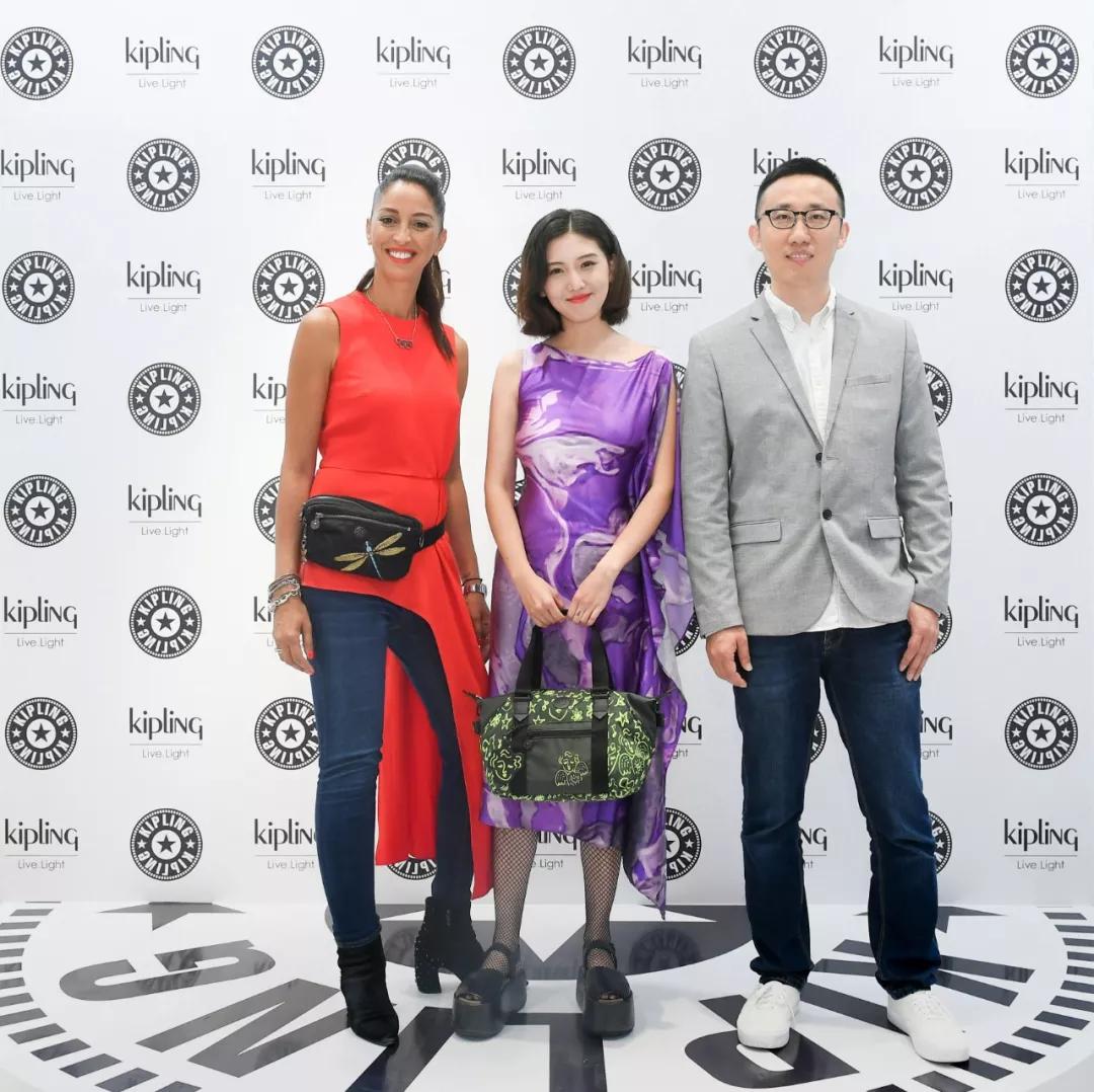 一周热图｜欧洲顶级球队开启夏季中国之旅；“太空周”还原50年前登月时看见的地球