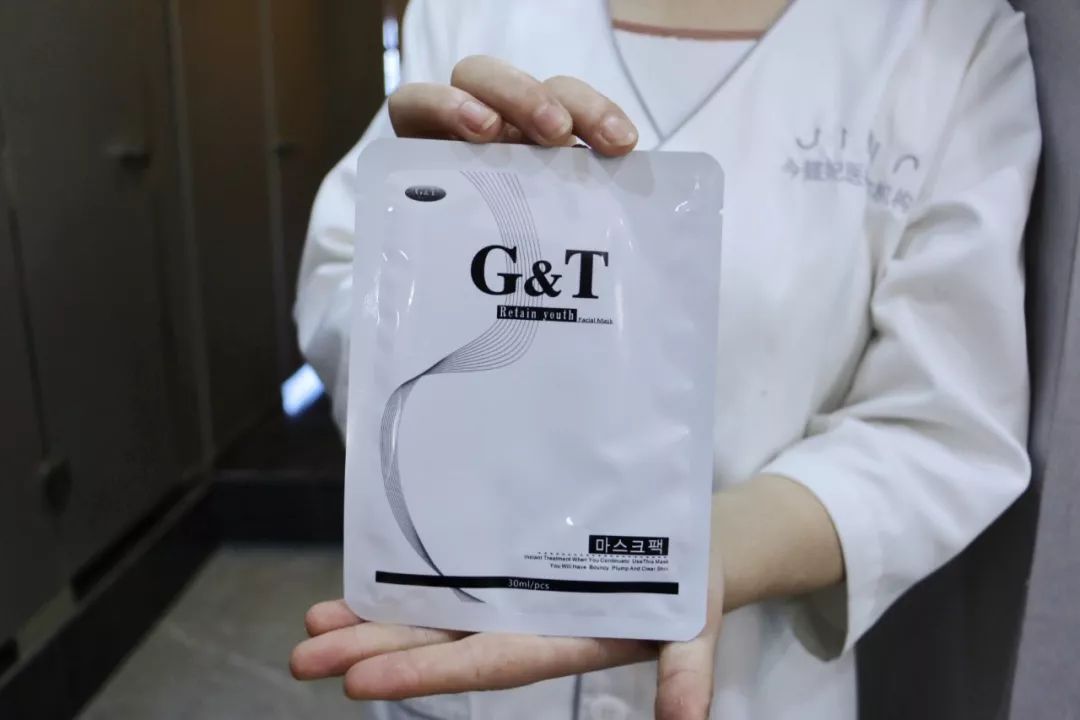 长见识了，西安这店只让脸大的妹子进？