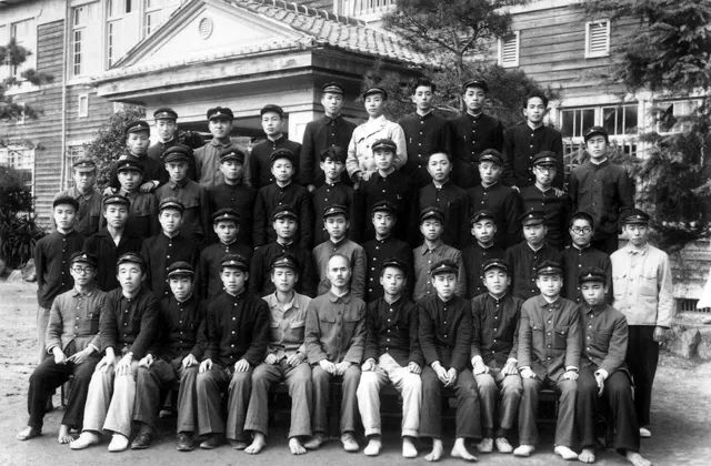 稻盛和夫拯救日航挣了多少,稻盛和夫破产到盈利