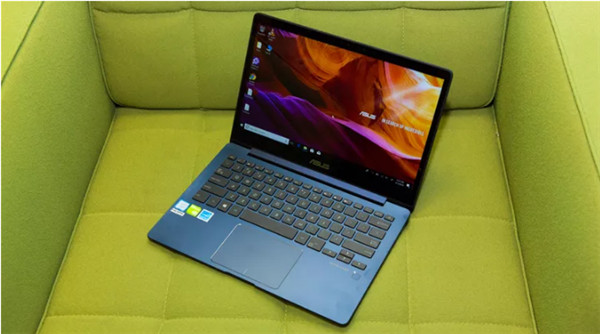 最佳廉价游戏笔记本电脑推荐：价格低于1000美元、表现出色