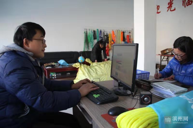 惠民网绳产业“让村民不出村就把钱挣”：老两口在家编网一个月挣7000元