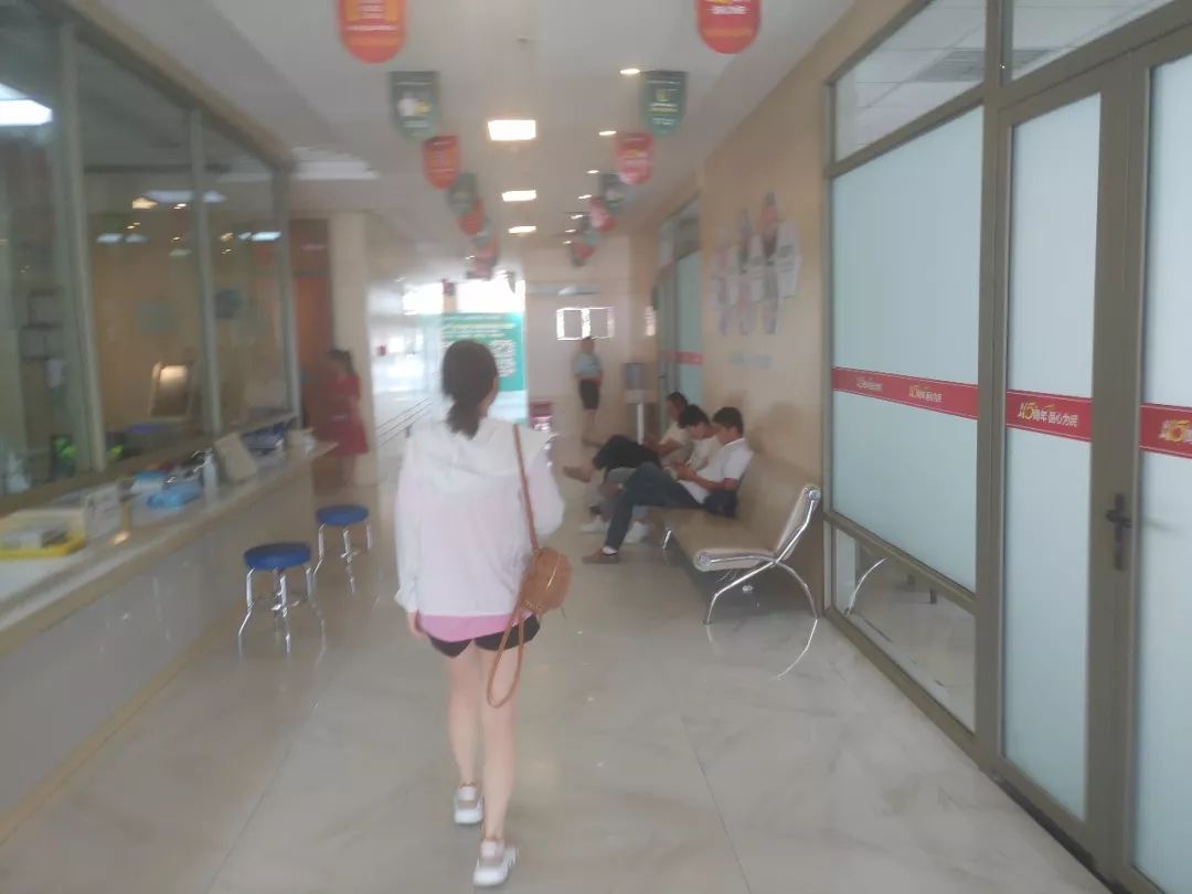 女子到非法医院整容竟然造成毁容,郑州整容医院毁容视频