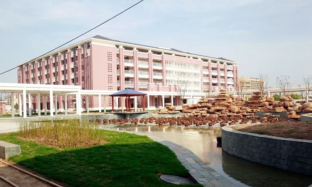 走!跟着姚书记和蔡市长去观摩!一批重特大项目在“成长”