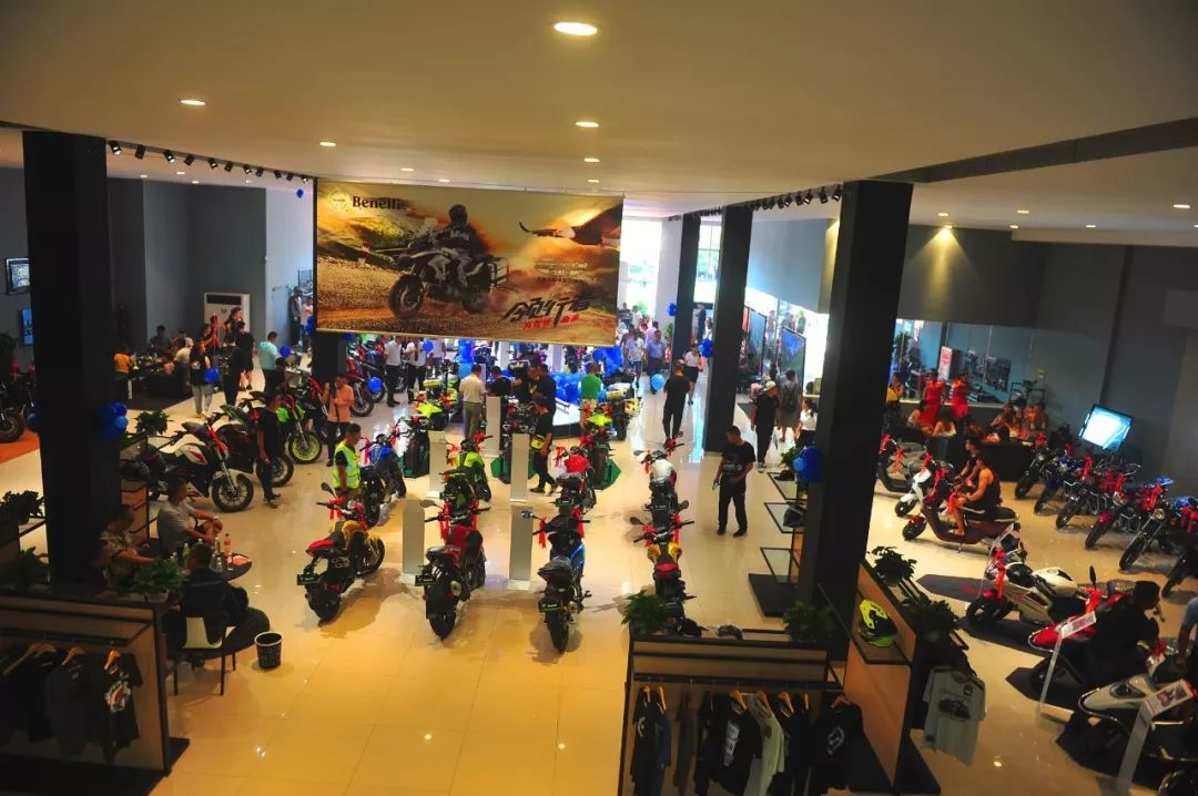 有一群人，在最热的合肥放了一把“火”……