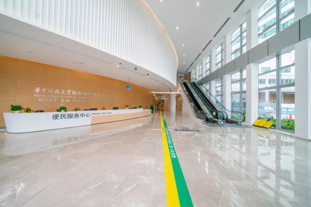 南山医院新门诊综合楼明日启用~收好这张楼层分布图～