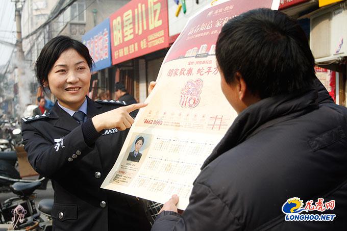 退伍军人照顾八旬老人十几年,老人坚守一句承诺照顾瘫痪邻居