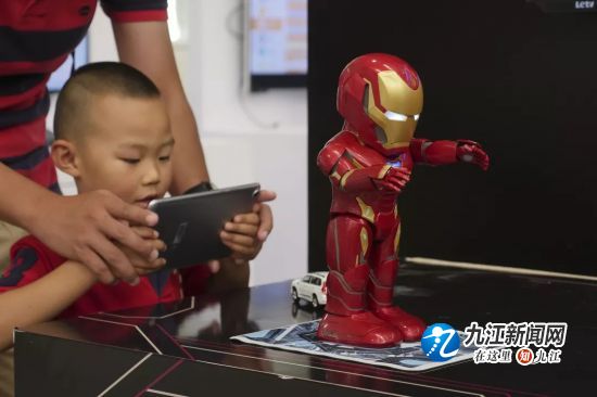 世界机器人大赛空中格斗赛,世界机器人擂台大赛