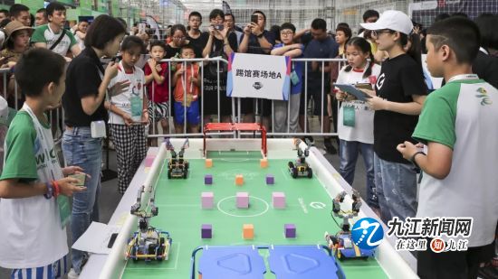 世界机器人大赛空中格斗赛,世界机器人擂台大赛