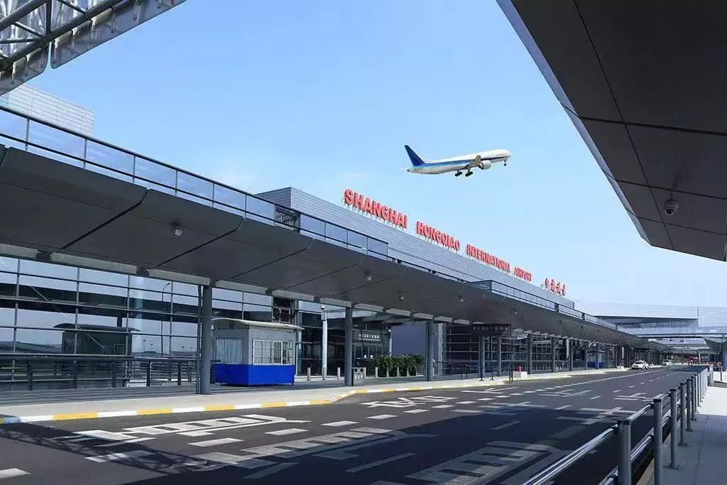 70年代上海的飞机场,壮丽70年上海地铁再出发