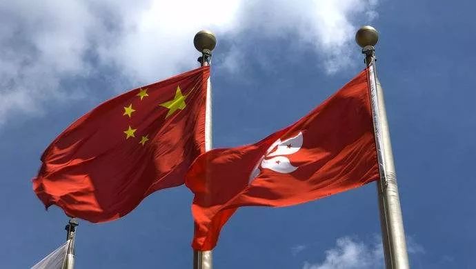 香江漩涡:政治何以凌驾于经济社会问题之上？|文化纵横