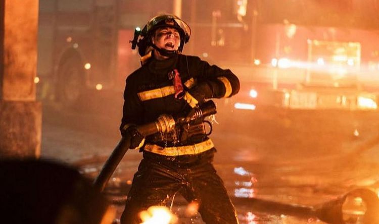 烈火英雄大连716大火事件,烈火英雄爆炸事故纪录片