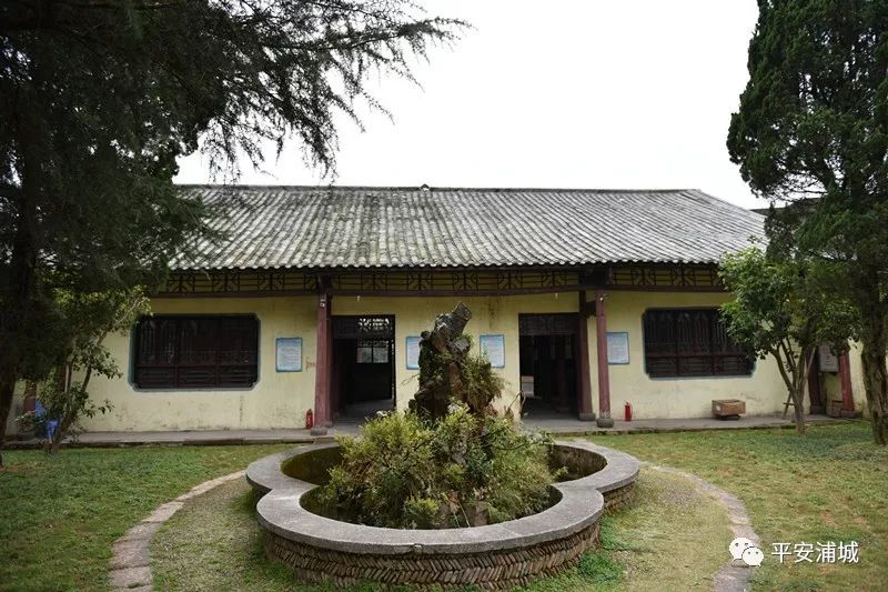 骞冲畨娴﹀煄鍓焊鍥剧墖,骞冲畨娴﹀煄