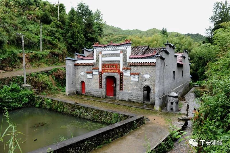 骞冲畨娴﹀煄鍓焊鍥剧墖,骞冲畨娴﹀煄