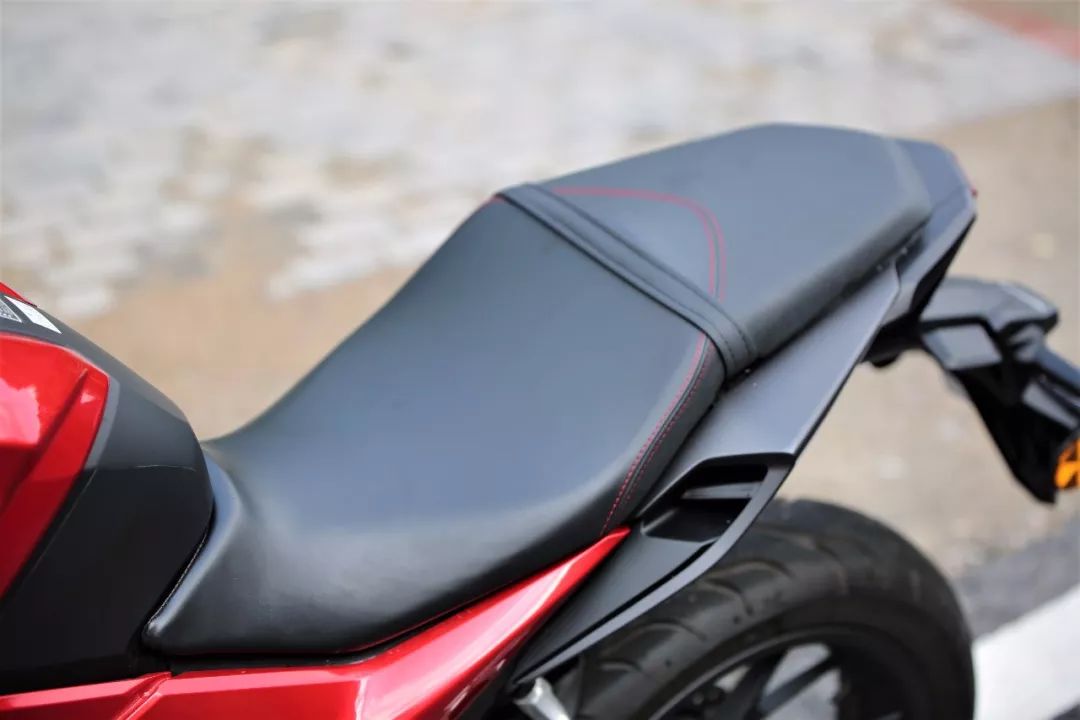 新大洲本田cbf190r与五羊本田cb190,cbf190r新大洲本田测评