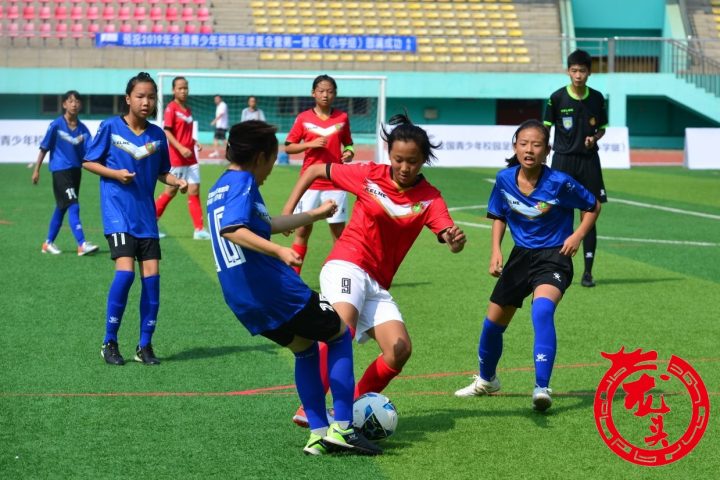 哈尔滨校园足球夏令营,2019全国中小学足球夏令营