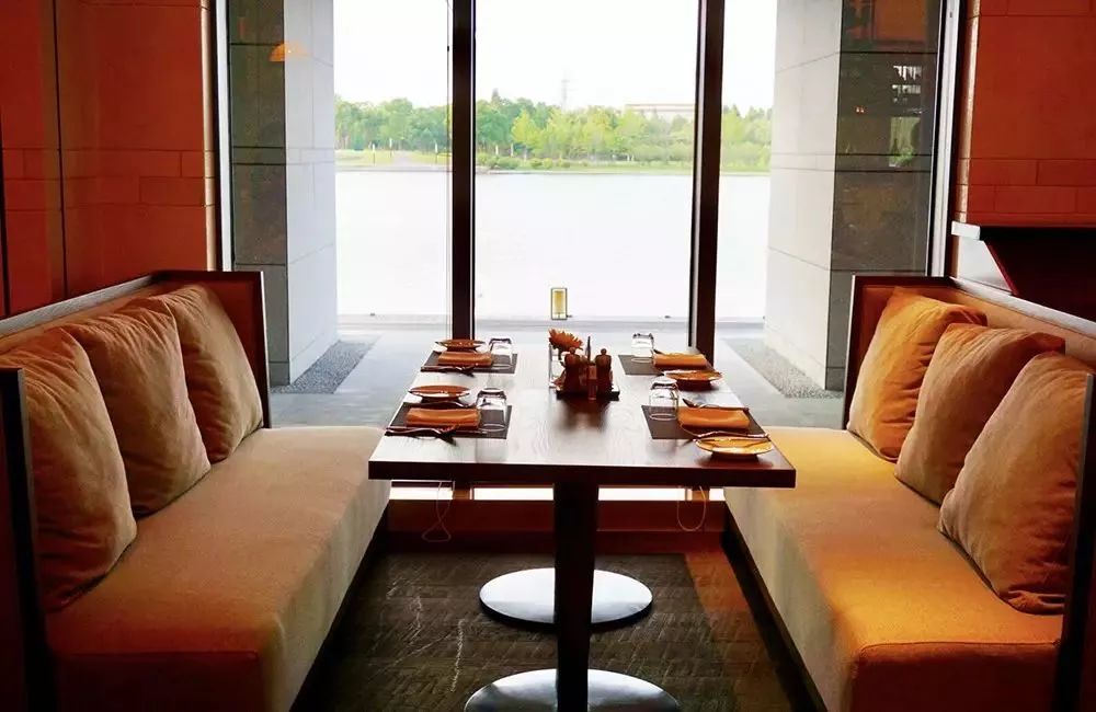 水月周庄铂尔曼酒店夜景,周庄水月铂尔曼酒店