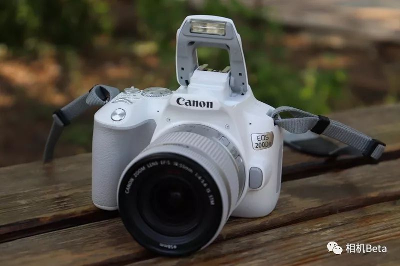佳能EOS200DII值得入手吗,佳能eos200dii