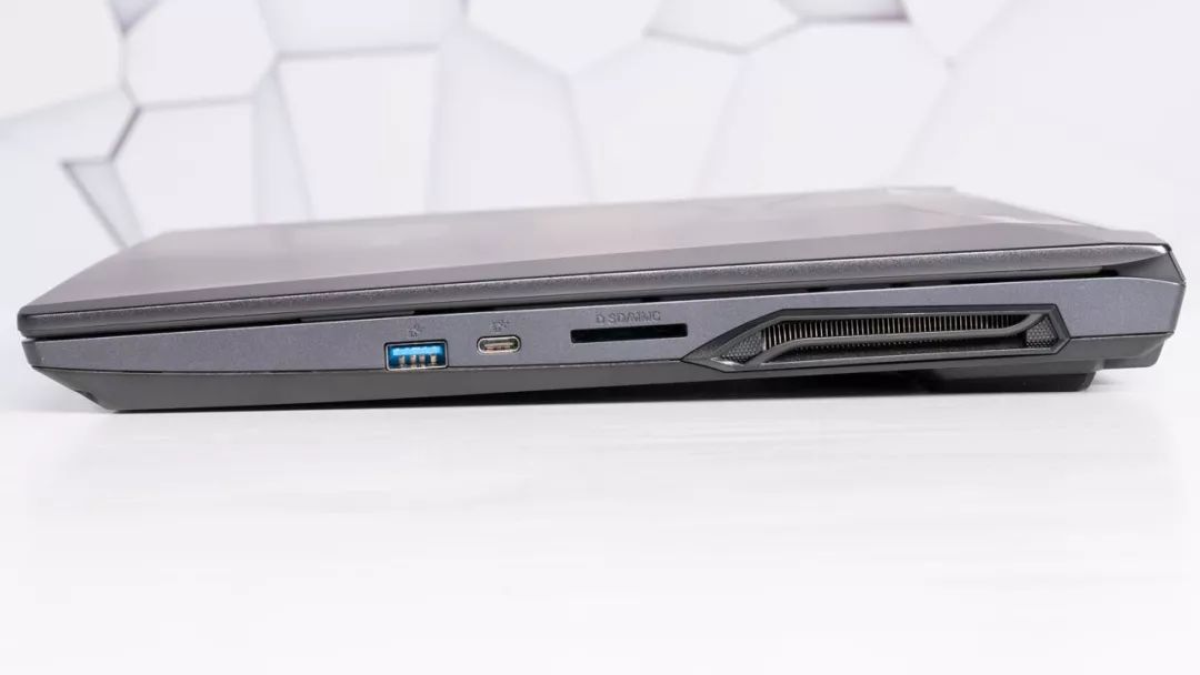 炫龙毁灭者推介,炫龙毁灭者dd3现在还值多少钱