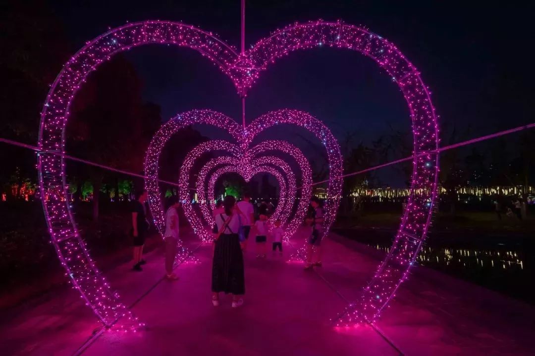 七夕相约天空鹊桥,七夕相约海边