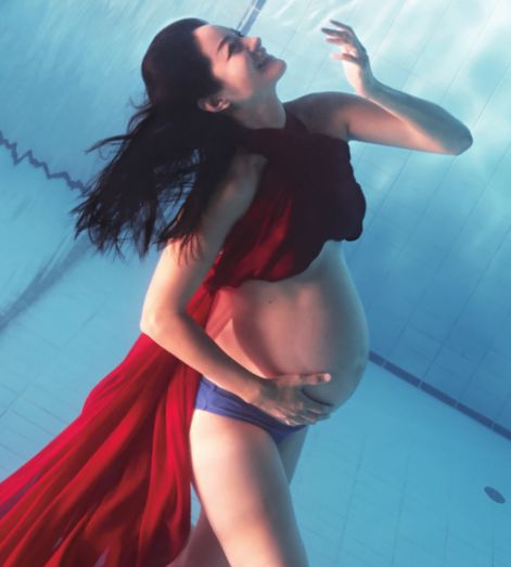 好孕专访视频全集,美人鱼孕妈水下摄影