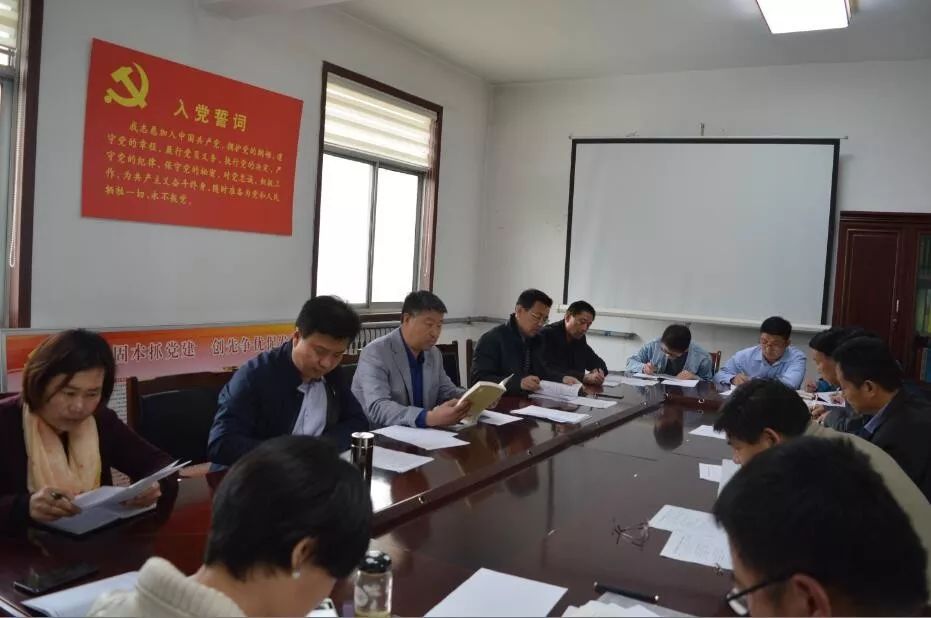 党员政治生活馆开展联合主题党日,依托党建基地开展主题党日