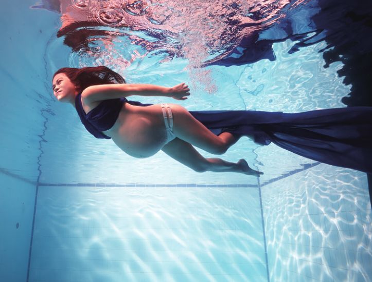 好孕专访视频全集,美人鱼孕妈水下摄影