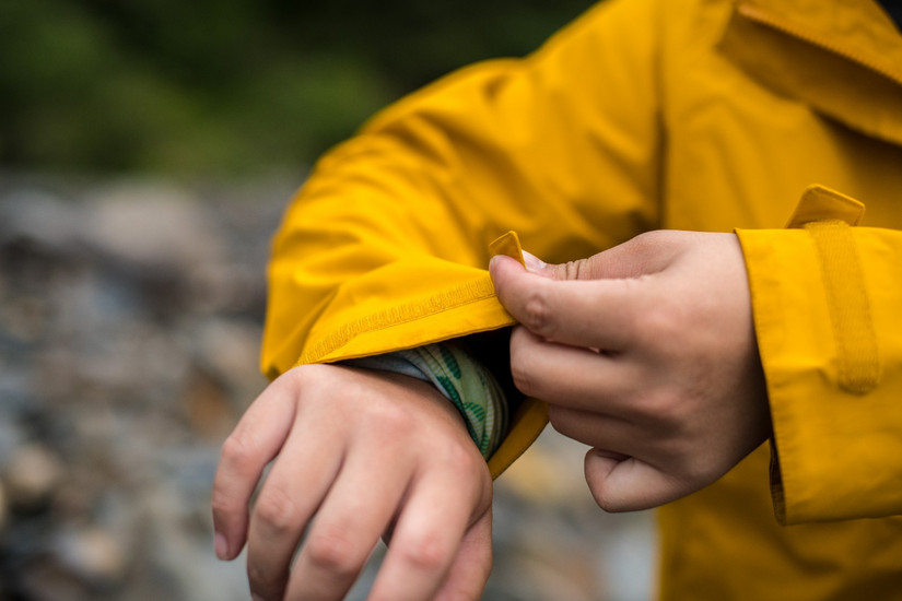 冲锋衣透气防水最好的是哪一款,2024年最火的冲锋衣防水防风透气