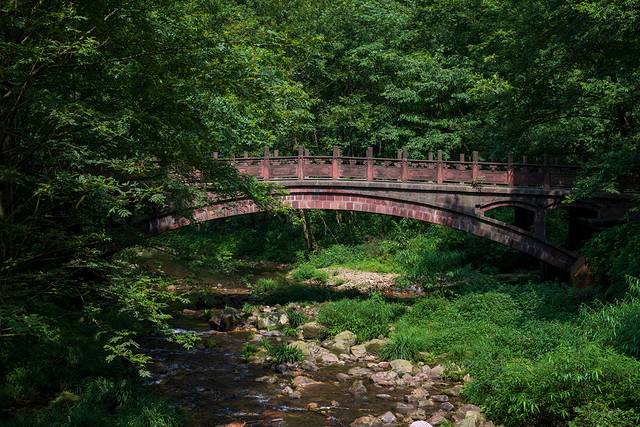 张家界魅力湘西七天旅游攻略,魅力湘西张家界武陵源