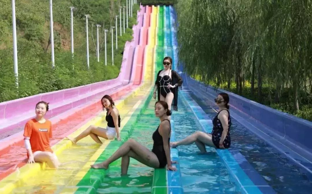 比“童言夫妇”更火爆的，可能只有鹿泉的TA们了！