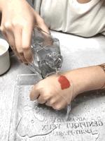 OMG李佳琦推荐的口红会结块?你真的要买它吗