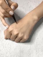 OMG李佳琦推荐的口红会结块?你真的要买它吗