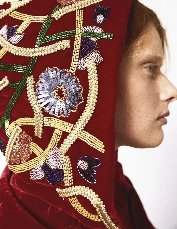 致敬工匠精神的奋斗者们 (于细微处见工匠精神)