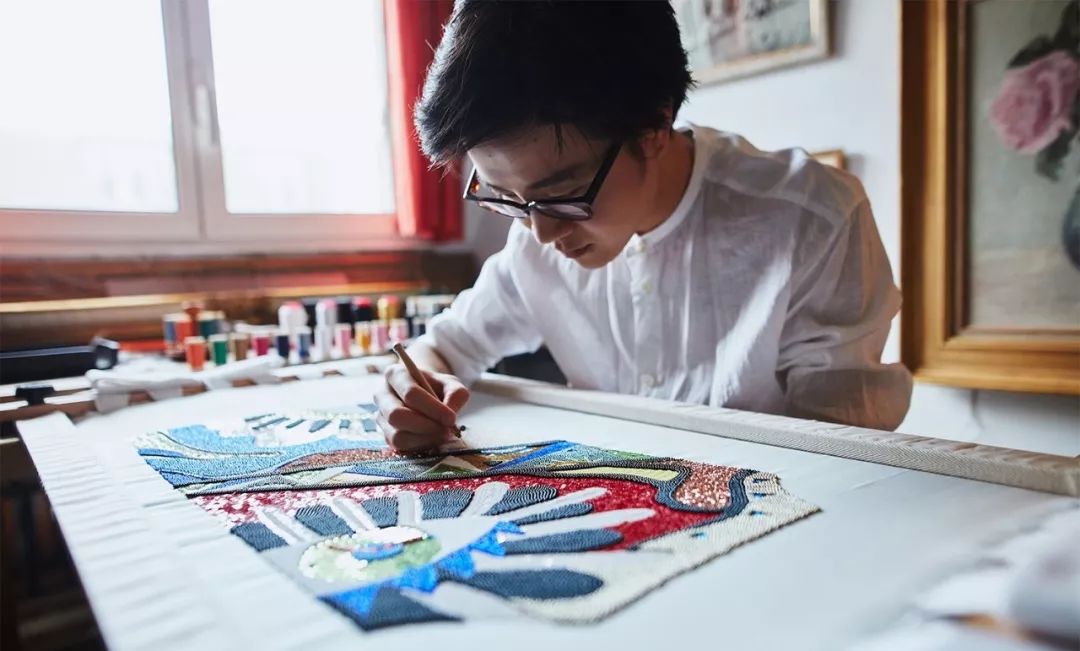 致敬工匠精神的奋斗者们 (于细微处见工匠精神)