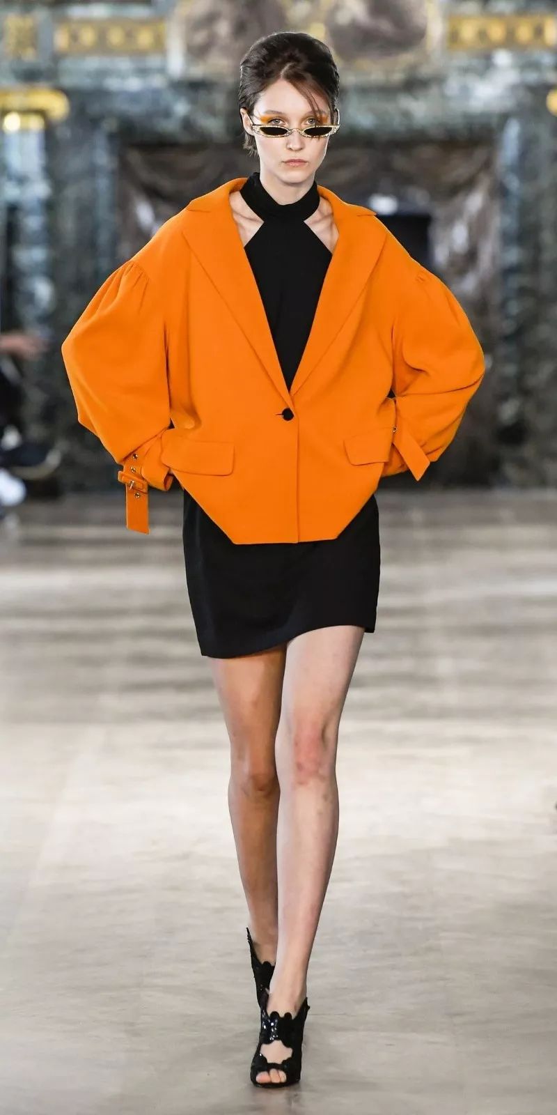 致敬工匠精神的奋斗者们 (于细微处见工匠精神)