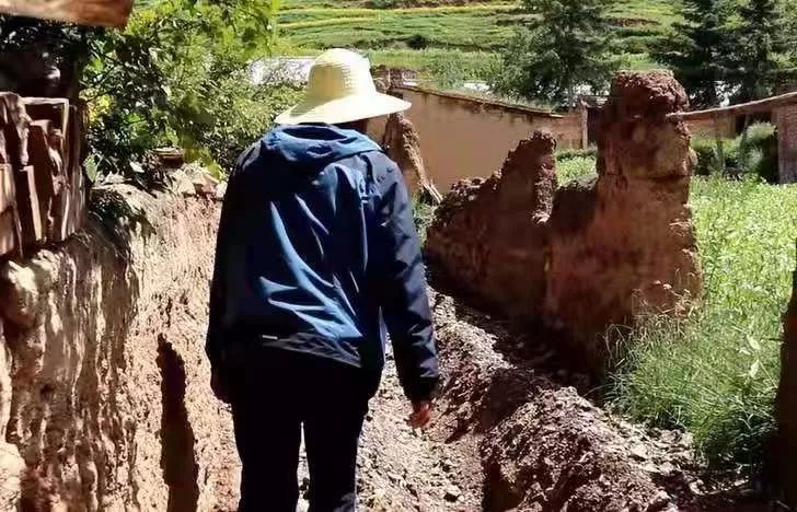 脱贫攻坚驻村队长回忆录,驻村工作队心系贫困群众