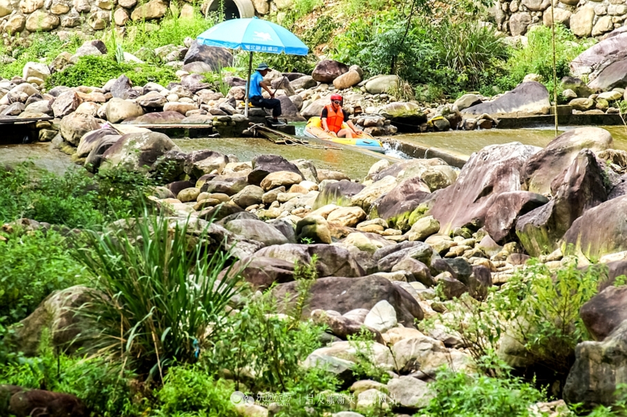 安吉高铁站到浙北漂流乘车,周末去安吉浙北大峡谷漂流人多吗