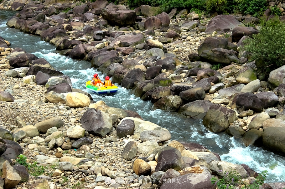 安吉高铁站到浙北漂流乘车,周末去安吉浙北大峡谷漂流人多吗