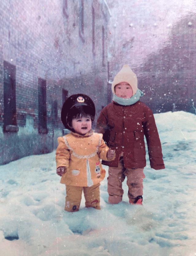 这150组情侣写完美诠释青梅竹马的爱情，网友直呼太可爱！