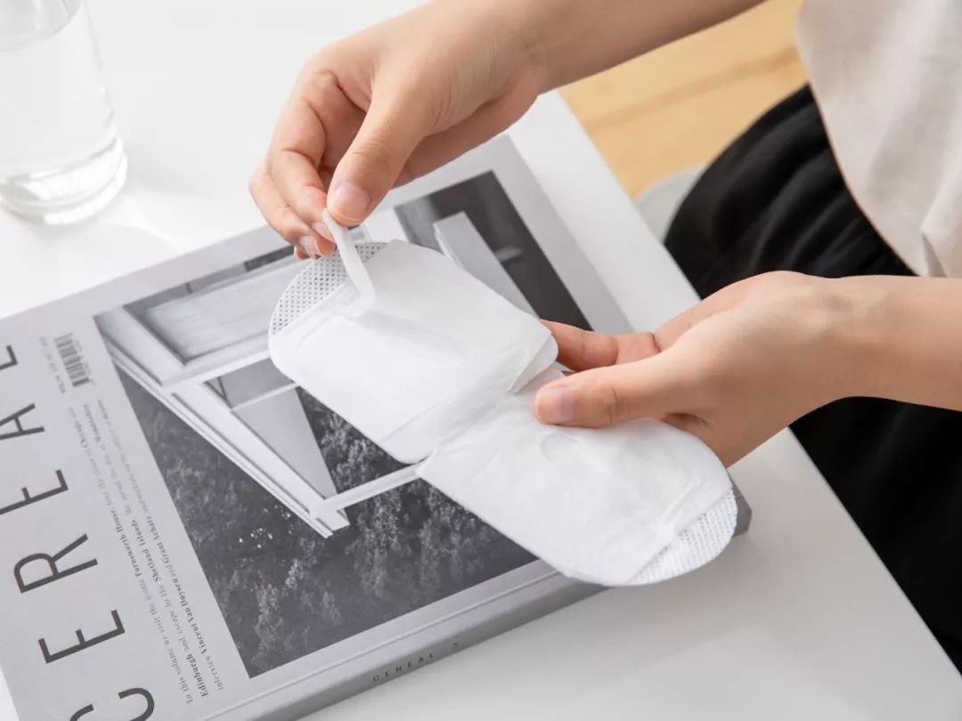 一条精选|日本人又出新招：蒸汽眼罩加了玻尿酸，舒缓干纹一级棒