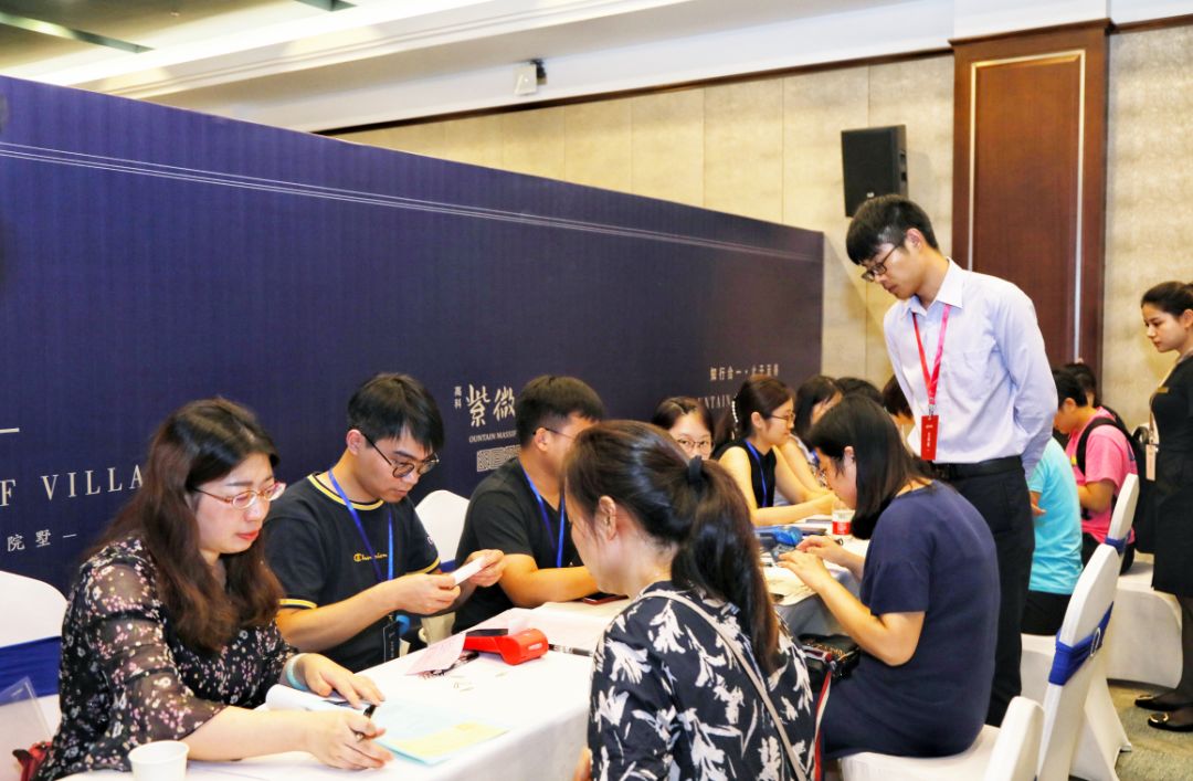 仙林湖别墅总价200万,仙林15万元一套新房