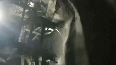 面对风积沙、强岩爆、高地温……新天路怎么修？