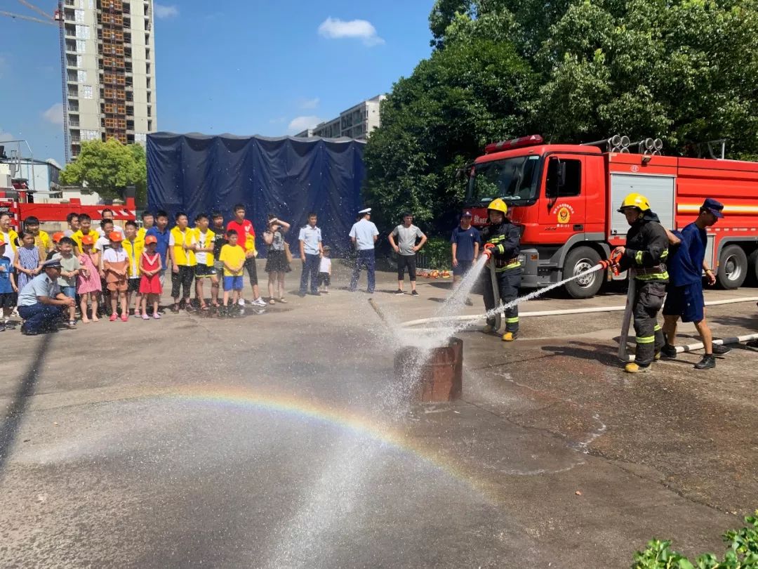 现实烈火英雄真实故事,烈火英雄背后的真实故事