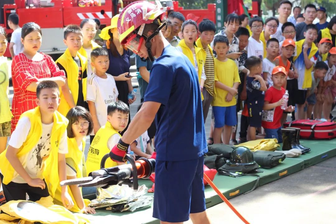 现实烈火英雄真实故事,烈火英雄背后的真实故事